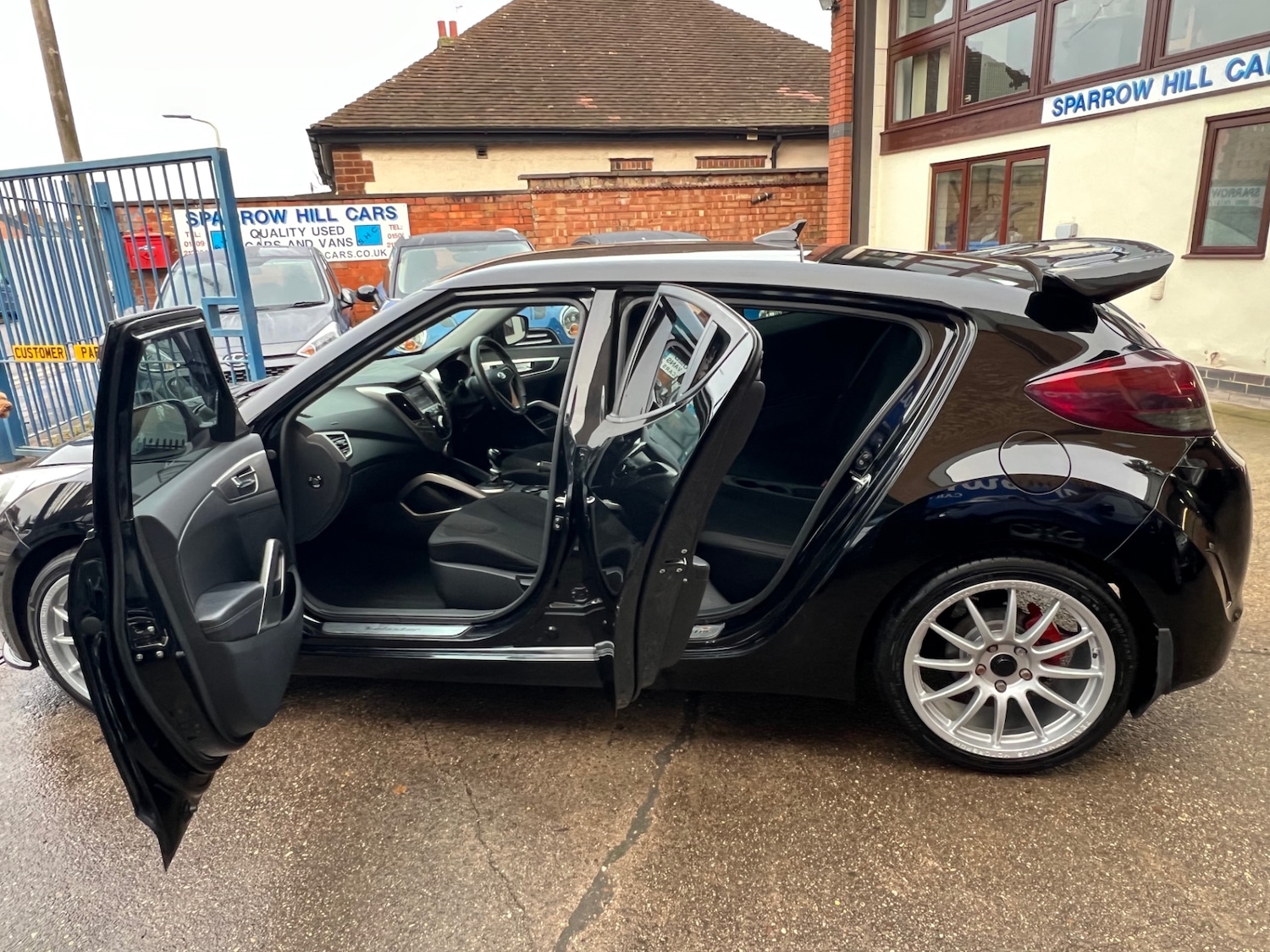 Used Hyundai Veloster 2012 for sale - 77116297: Photo 8