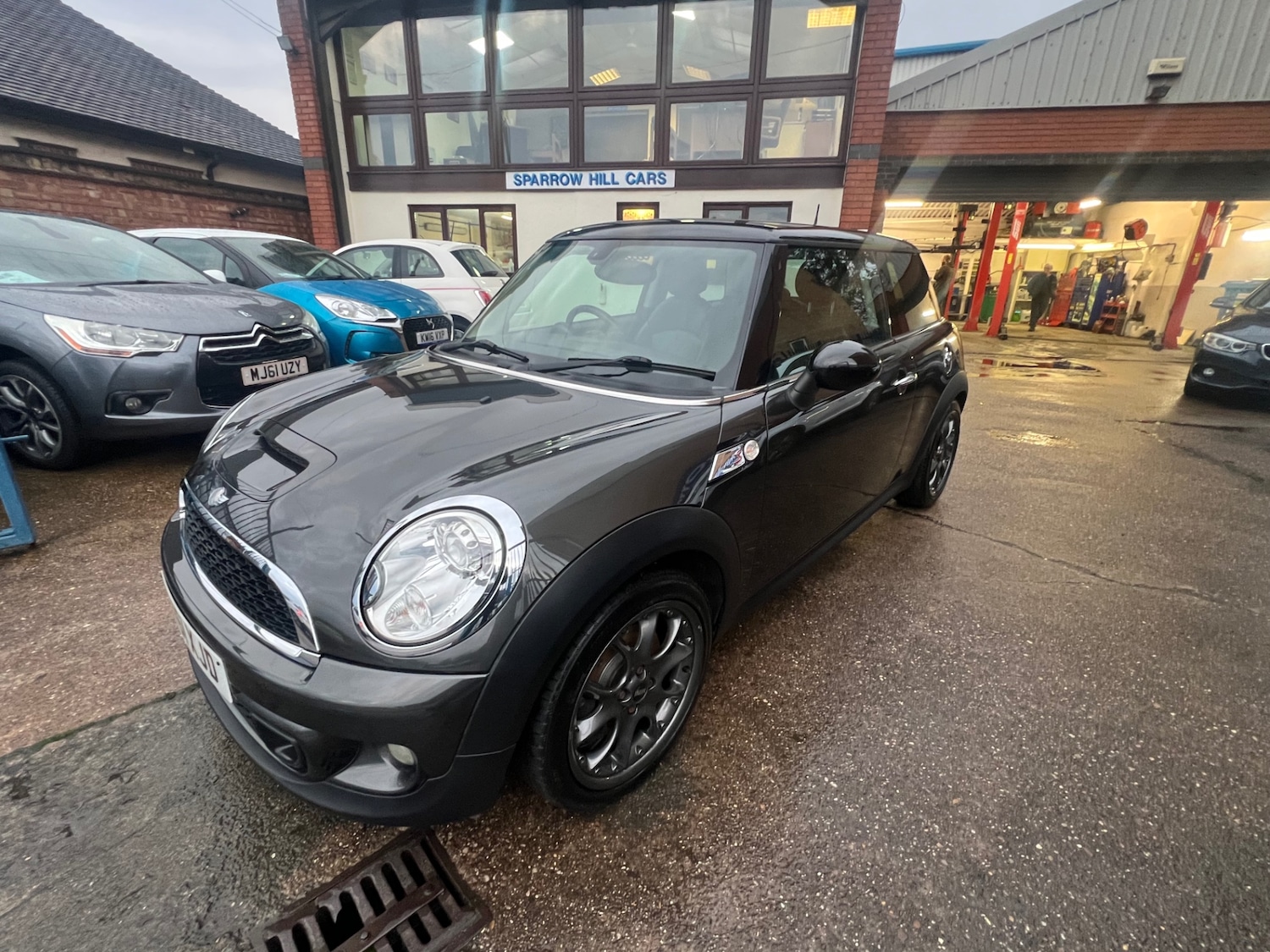 Used MINI Cooper 2011 for sale - 76531243: Photo 10