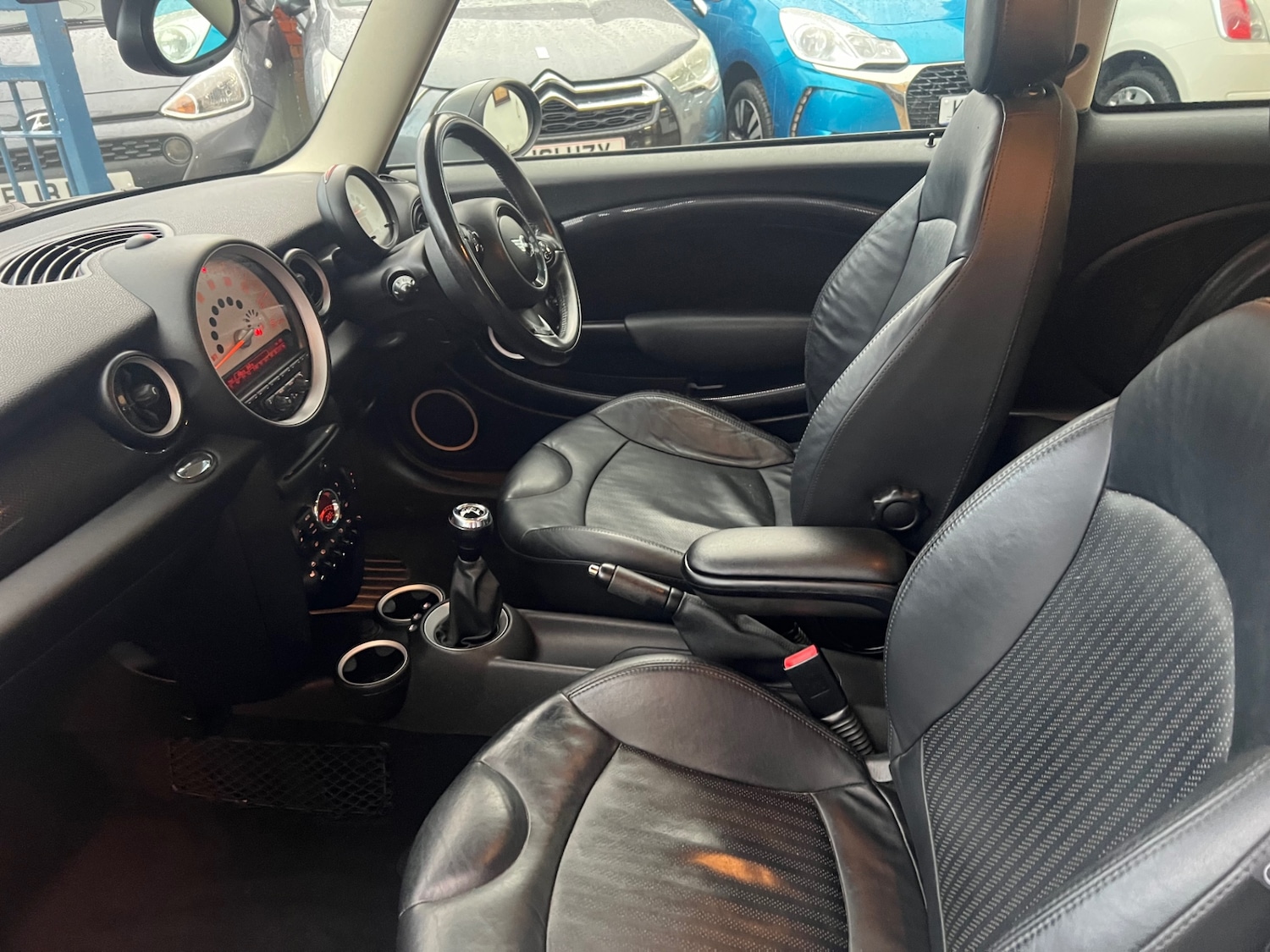 Used MINI Cooper 2011 for sale - 76531243: Photo 19