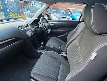 Used Suzuki Swift 2016 for sale - 76736803: Photo