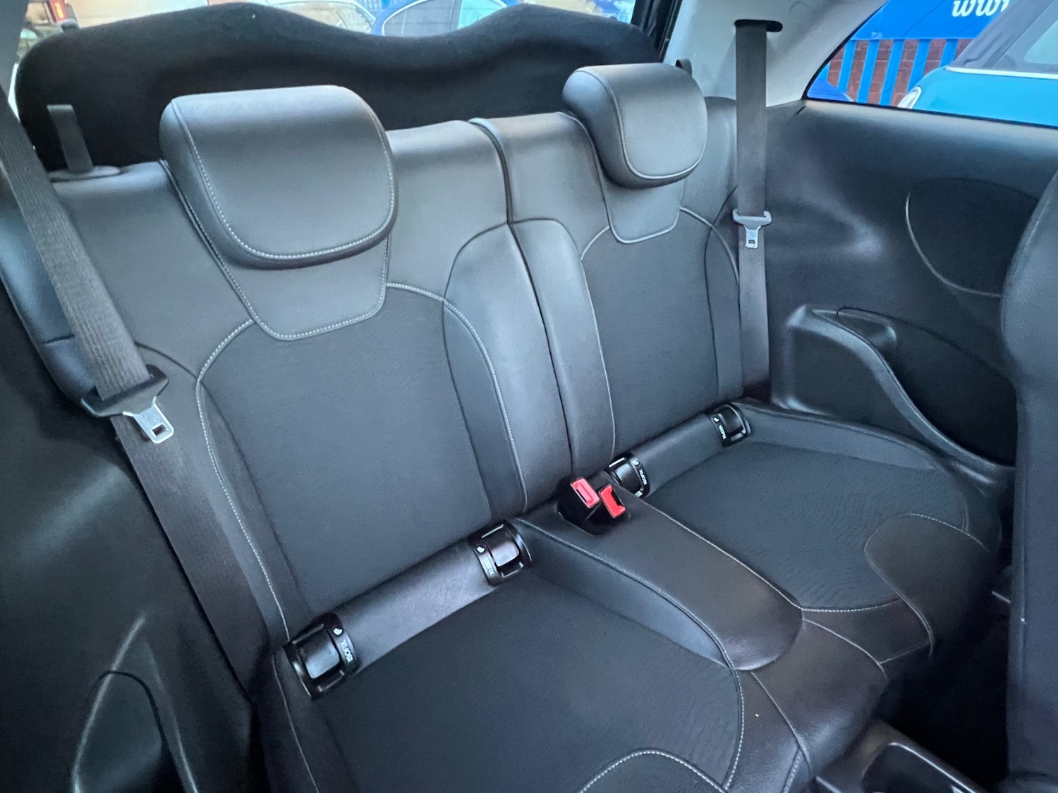 Used Vauxhall ADAM 2017 for sale - 76693141: Photo 4