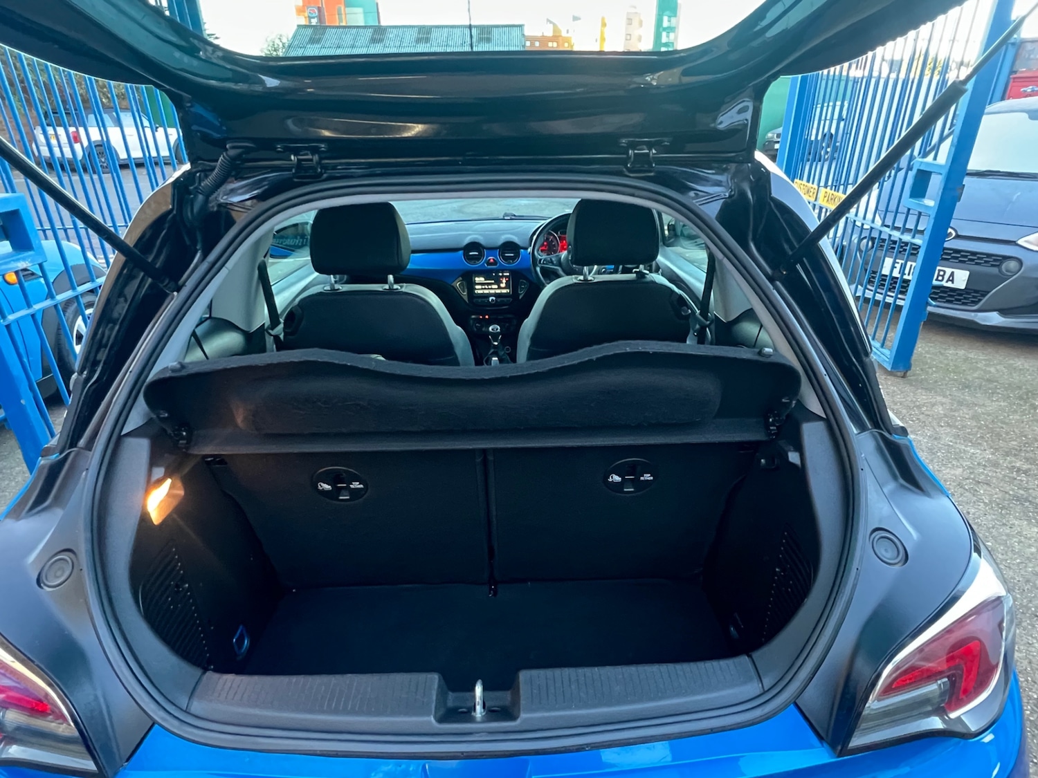 Used Vauxhall ADAM 2017 for sale - 76693141: Photo 7