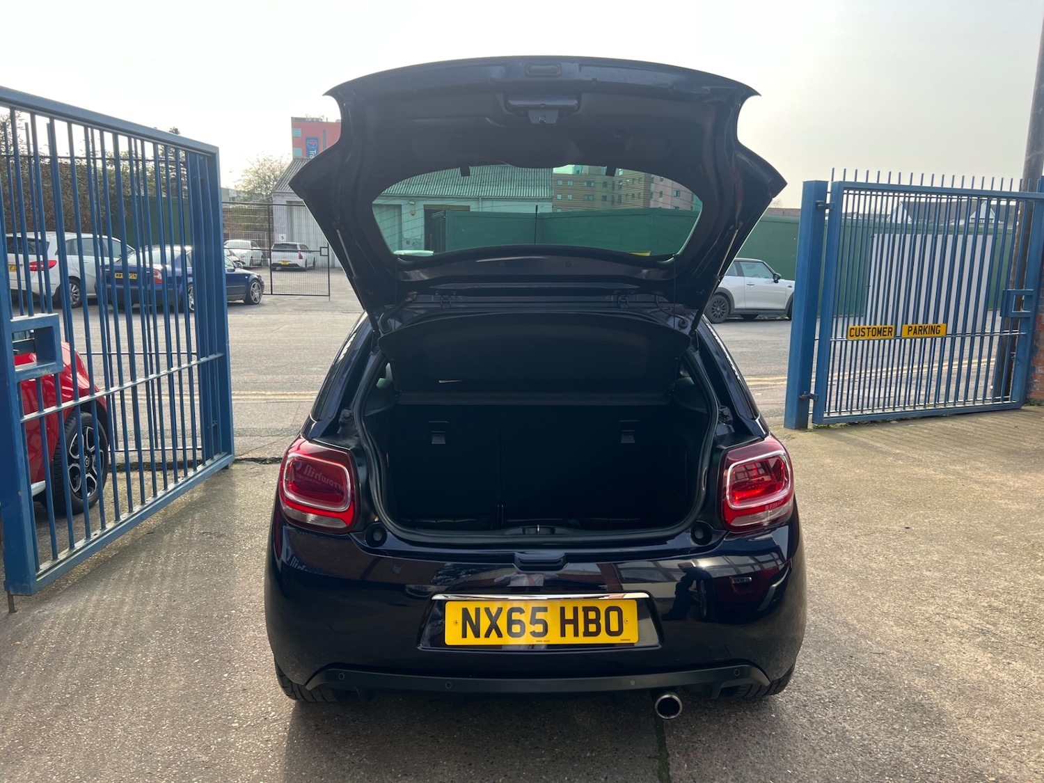 Used DS Automobiles DS 3 2015 for sale - 77930456: Photo 6