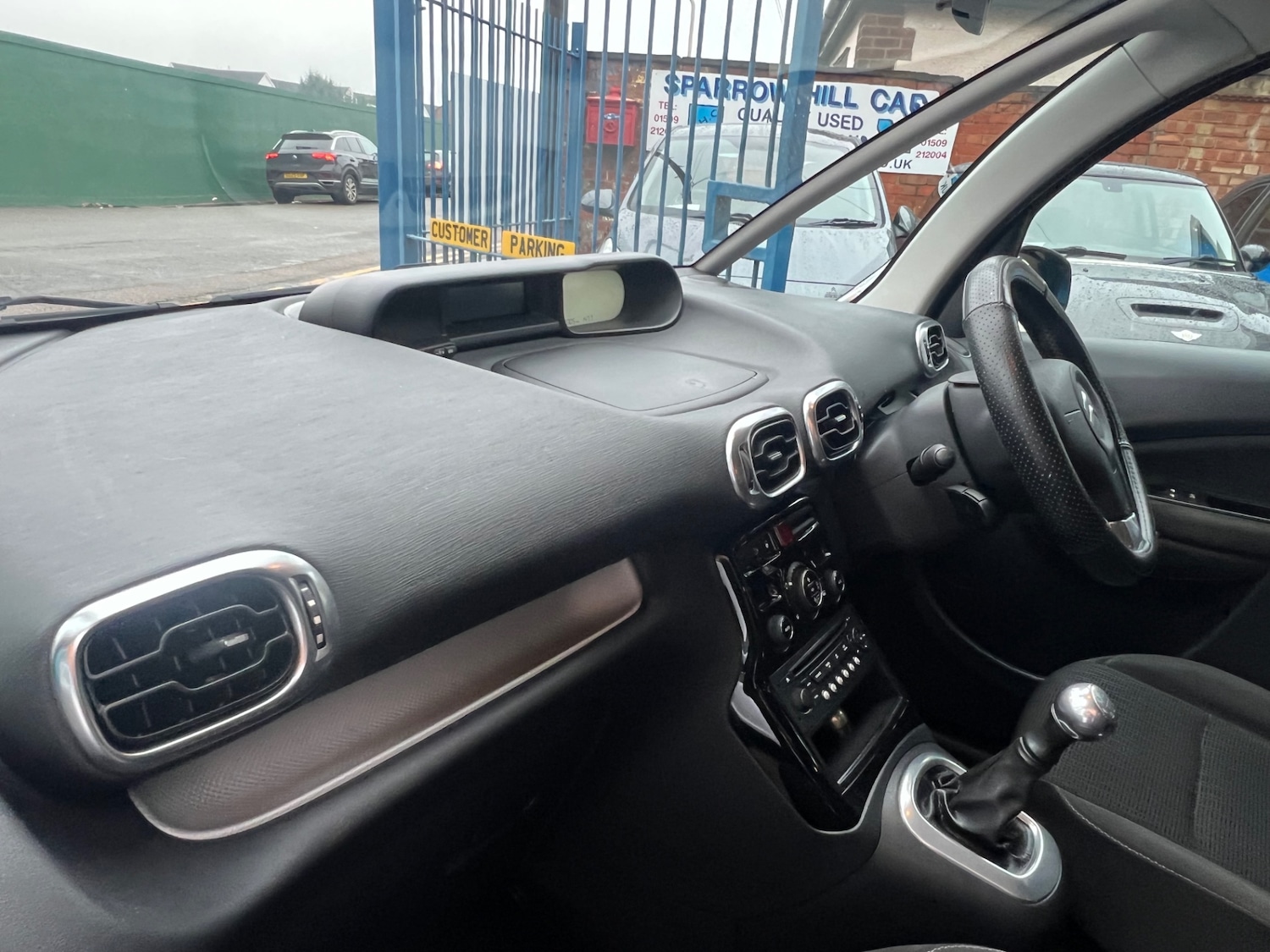 Used Citroen C3 Picasso 2011 for sale - 77023599: Photo 19