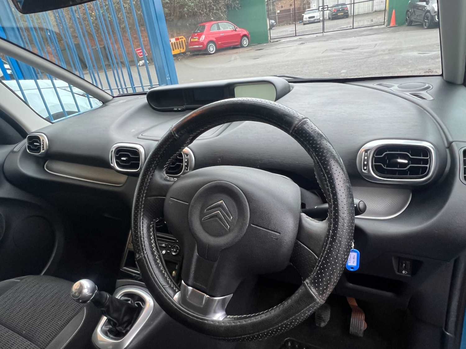 Used Citroen C3 Picasso 2011 for sale - 77023599: Photo 23