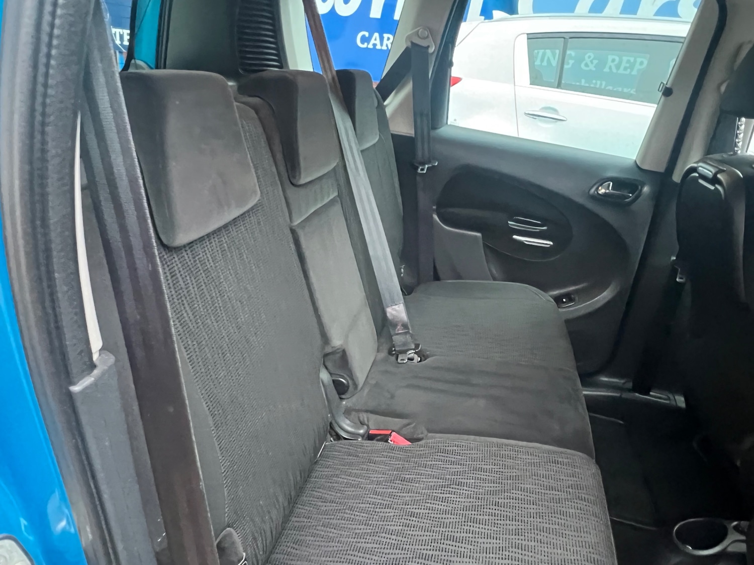 Used Citroen C3 Picasso 2011 for sale - 77023599: Photo 4