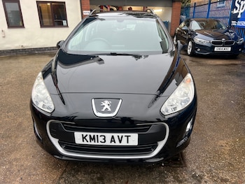 Used Peugeot 308 2013 for sale - 77377800: Photo