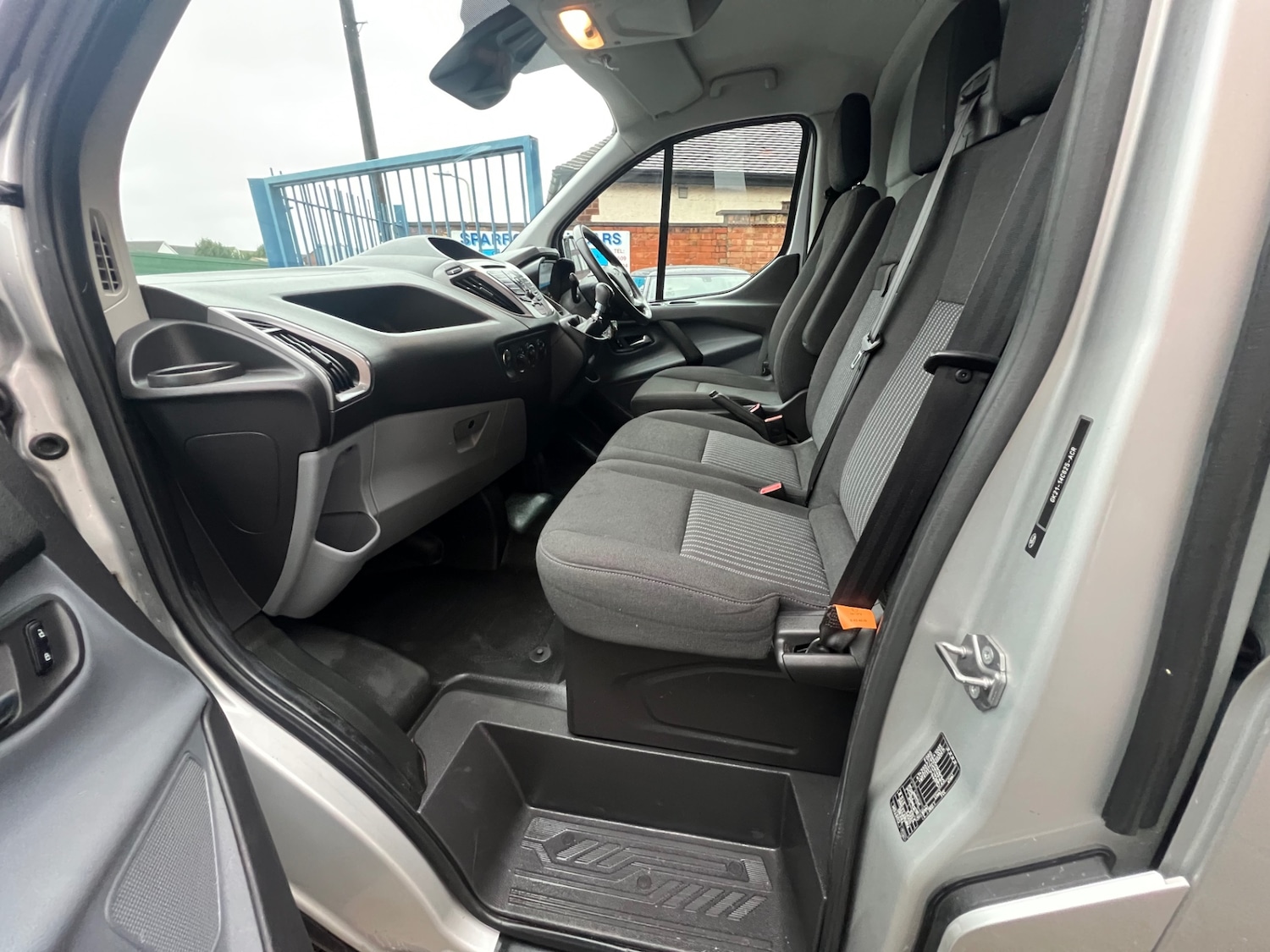 Used Ford Transit Custom 2017 for sale - 76879627: Photo 4