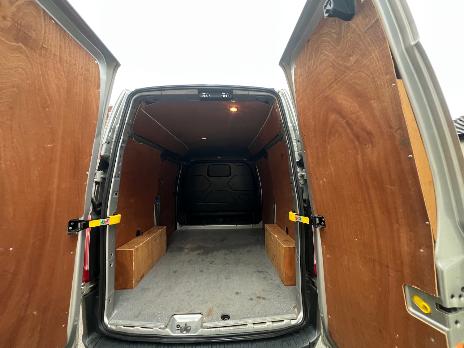 Used Ford Transit Custom 2017 for sale - 76879627: Photo 7