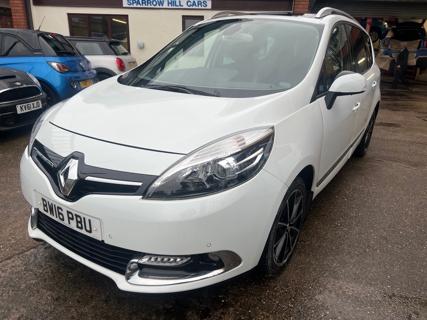 Used Renault Grand Scenic 2016 for sale - 76979597: Photo 13