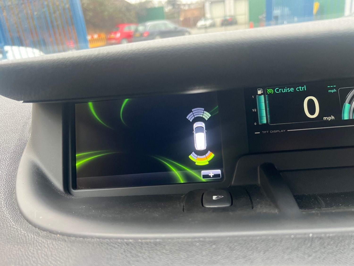 Used Renault Grand Scenic 2016 for sale - 76979597: Photo 18