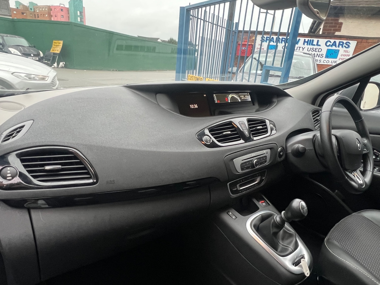 Used Renault Grand Scenic 2016 for sale - 76979597: Photo 20