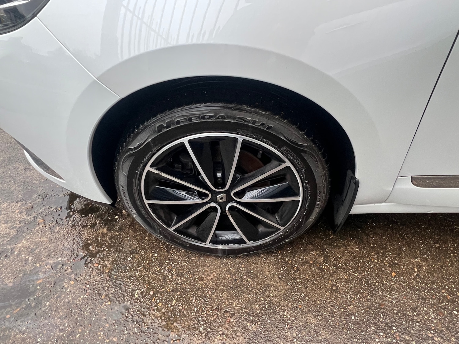 Used Renault Grand Scenic 2016 for sale - 76979597: Photo 22