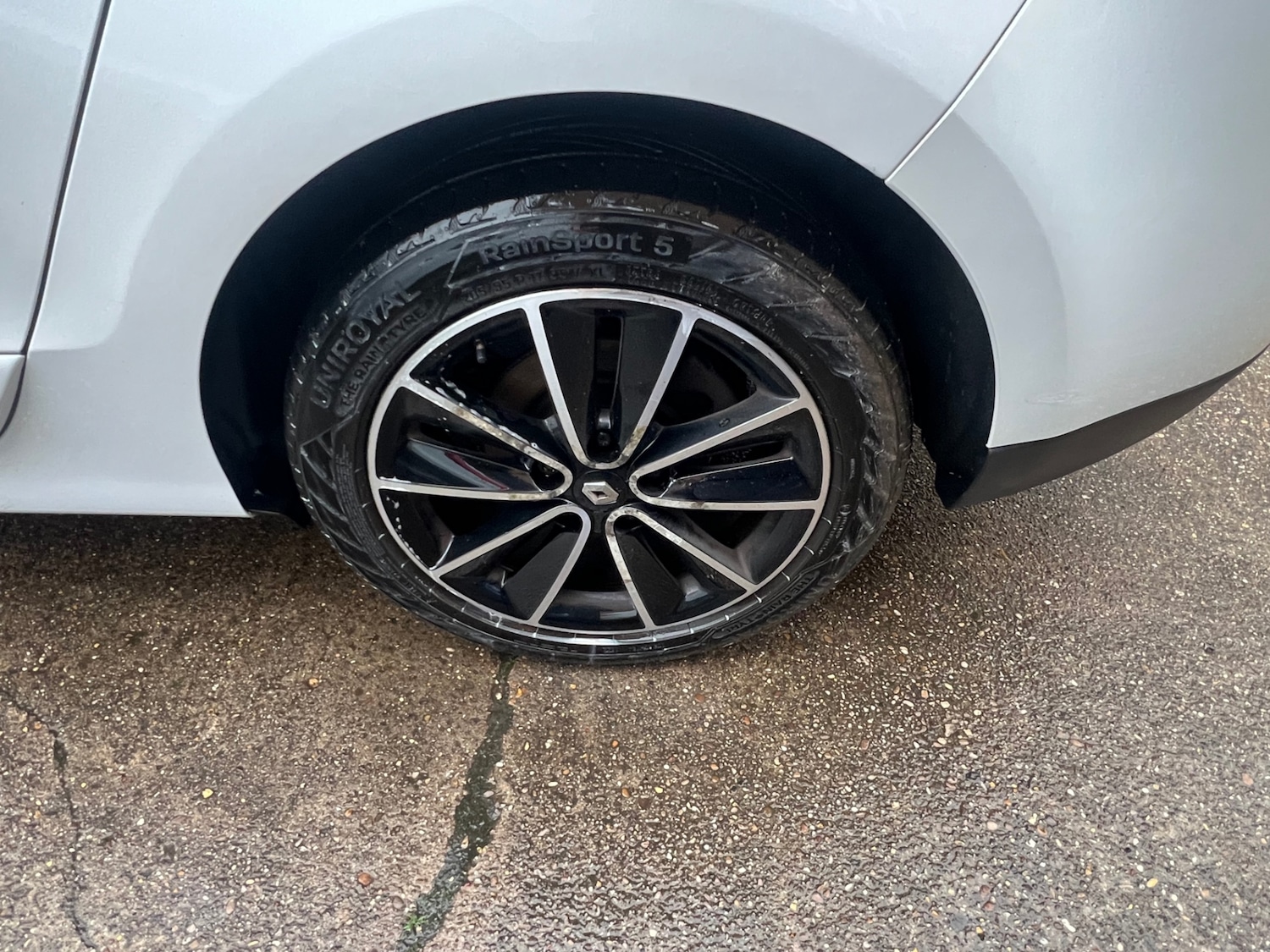 Used Renault Grand Scenic 2016 for sale - 76979597: Photo 23