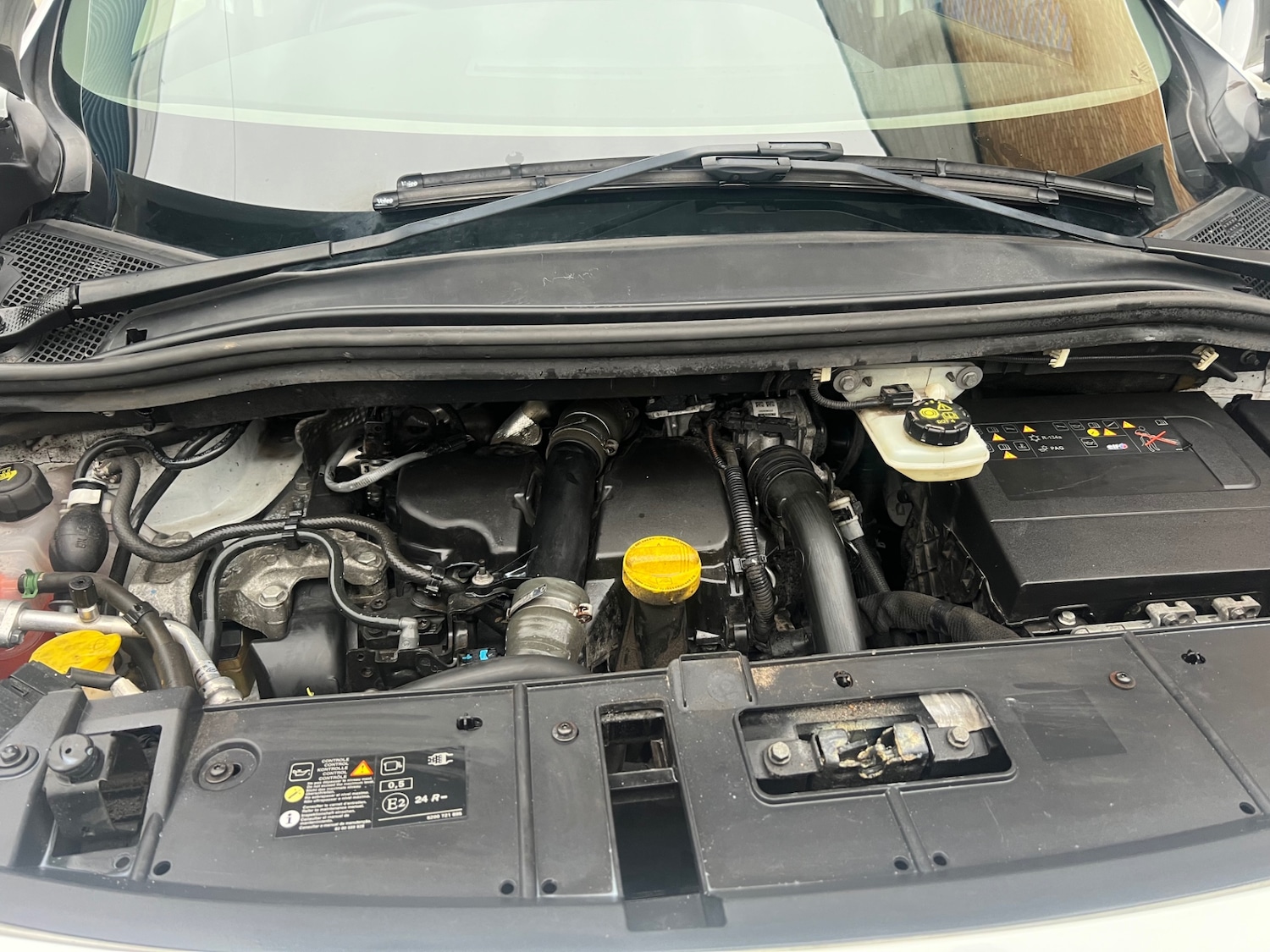 Used Renault Grand Scenic 2016 for sale - 76979597: Photo 25