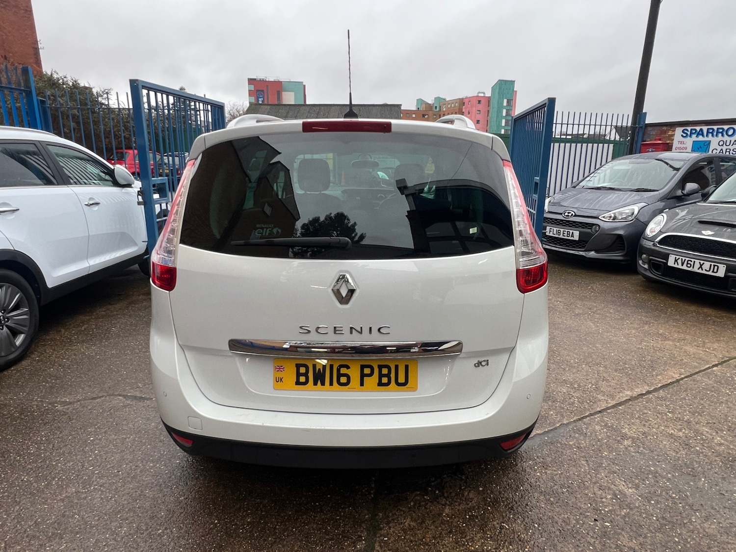 Used Renault Grand Scenic 2016 for sale - 76979597: Photo 6