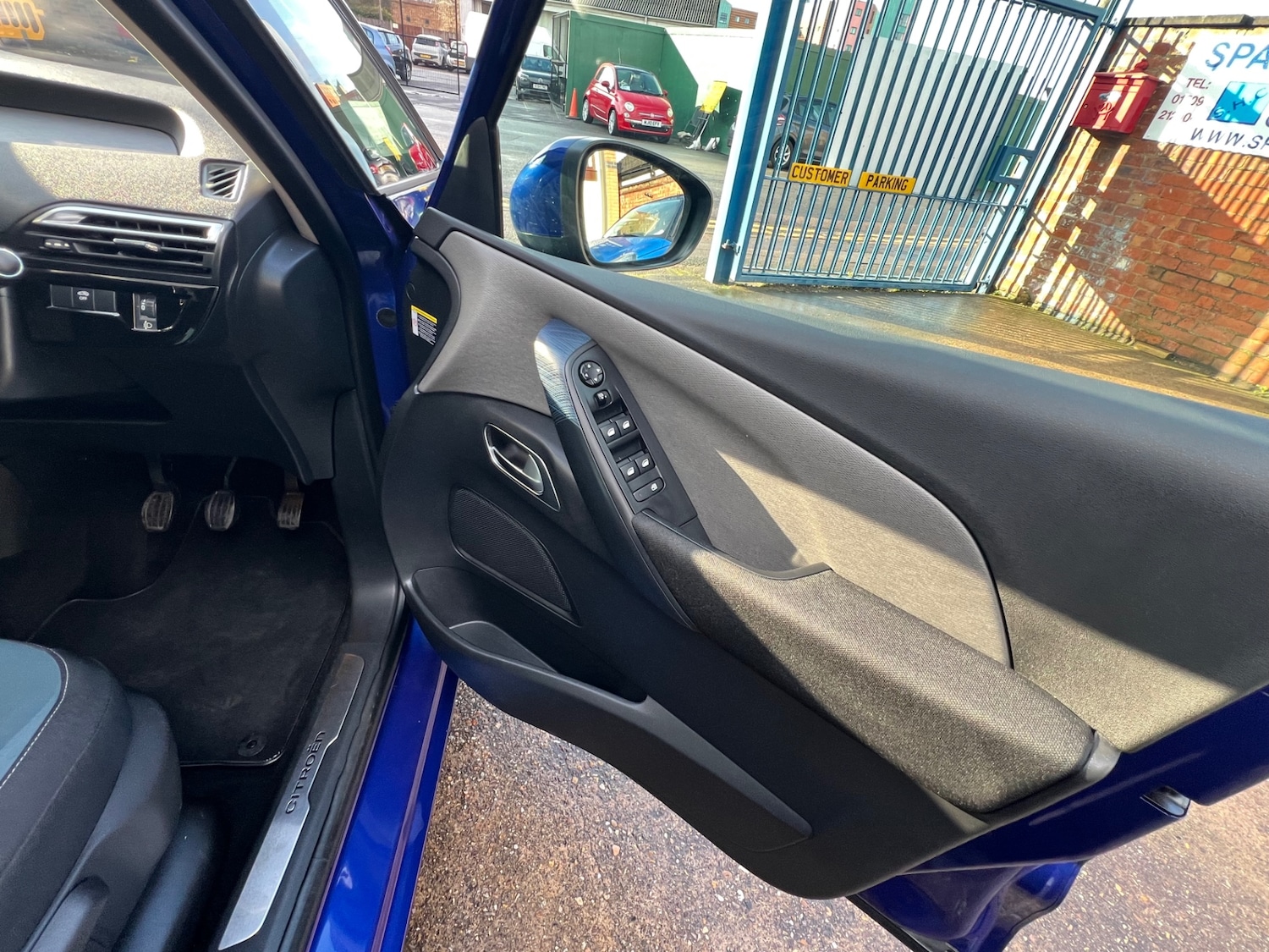 Used Citroen C4 Picasso 2016 for sale - 77245336: Photo 32