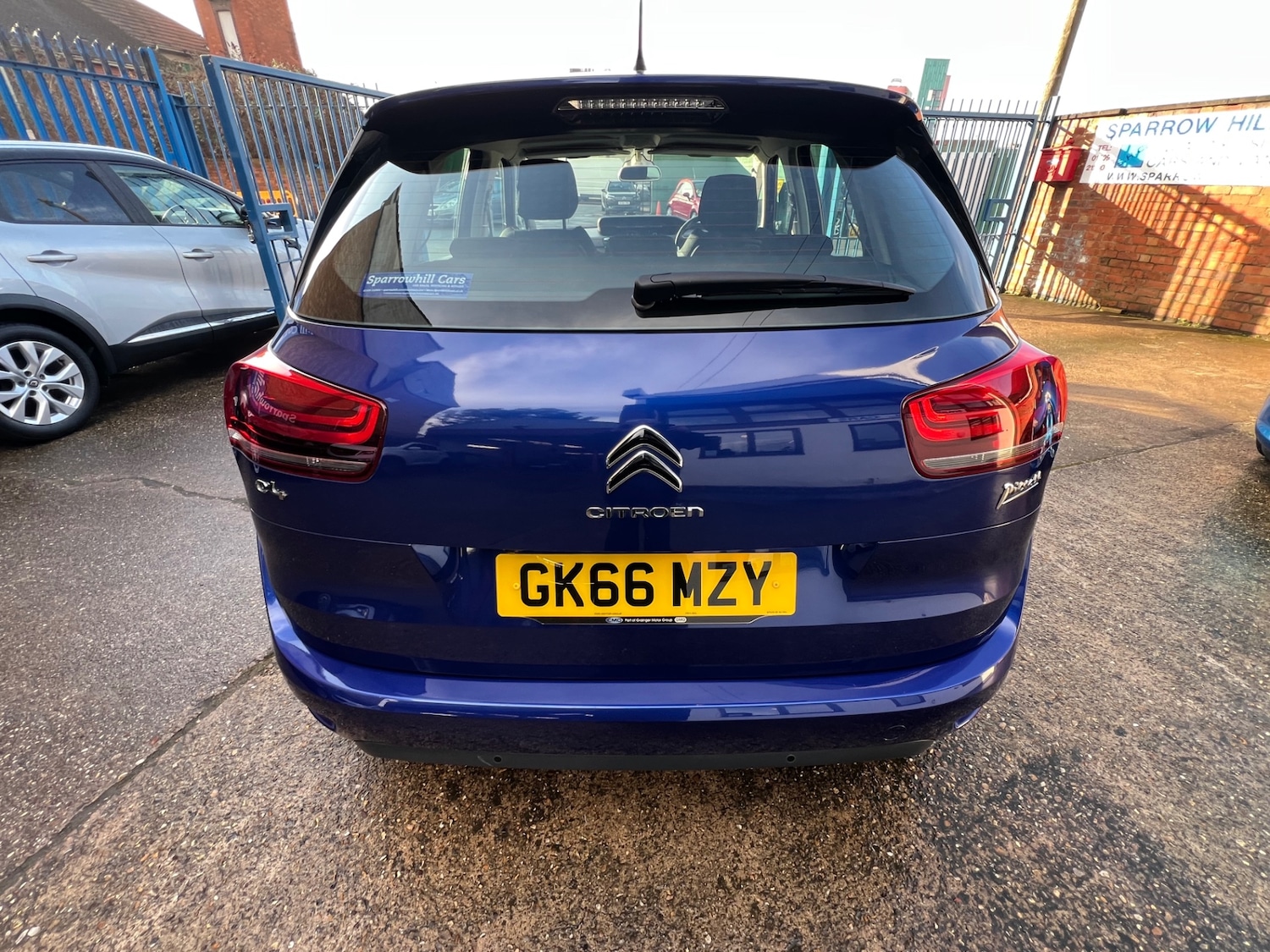 Used Citroen C4 Picasso 2016 for sale - 77245336: Photo 5