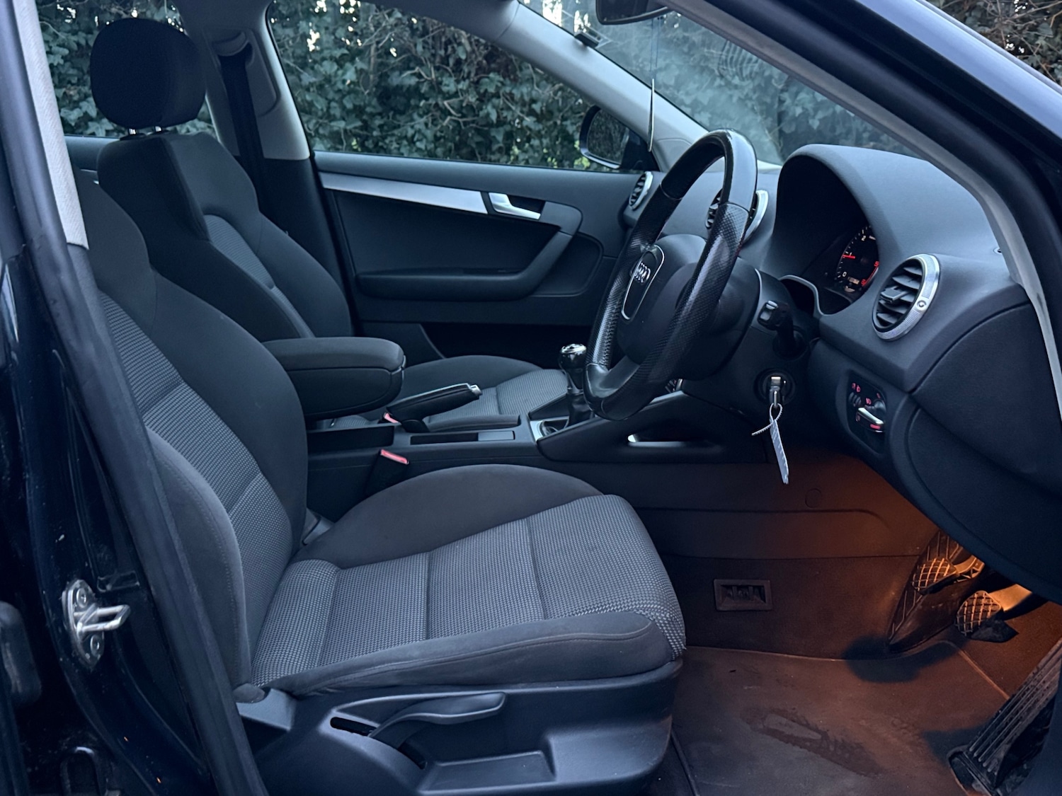 Used Audi A3 2010 for sale - 76936748: Photo 27