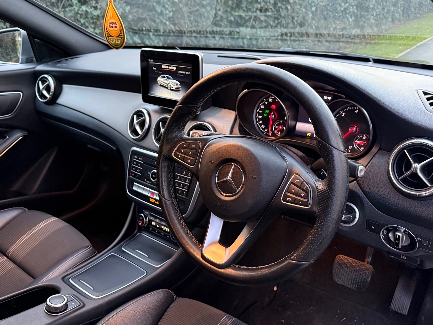 Used Mercedes-Benz CLA 2018 for sale - 76936745: Photo 25