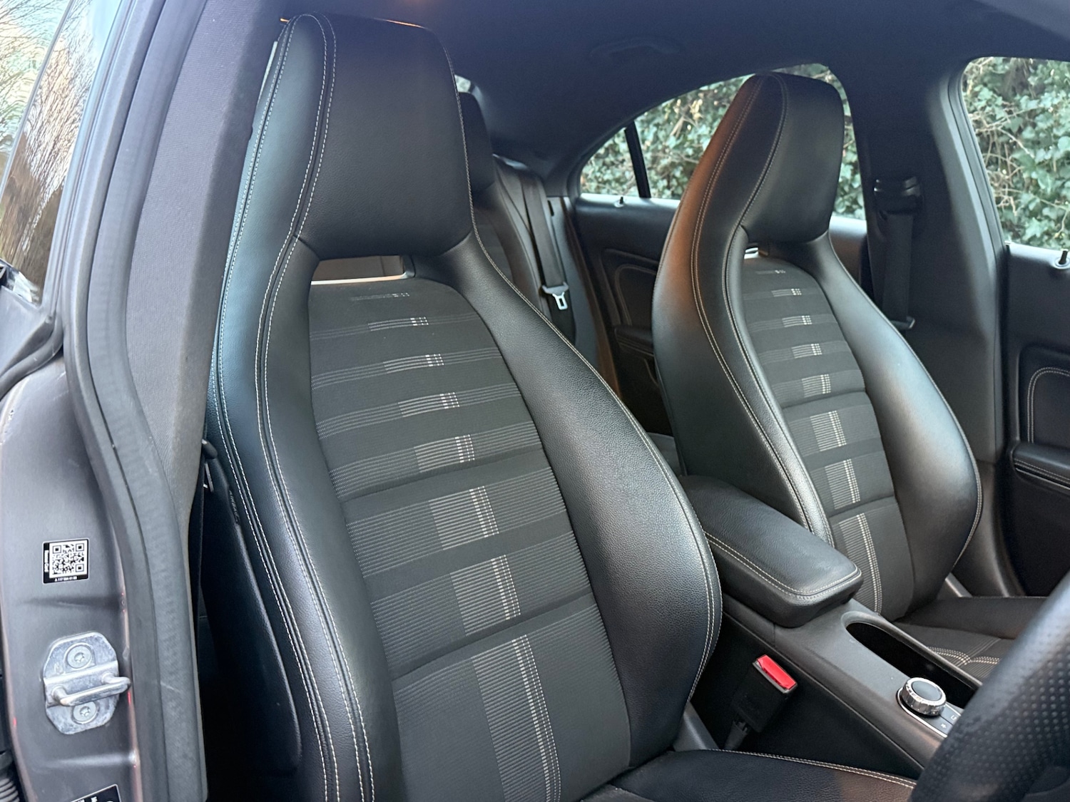 Used Mercedes-Benz CLA 2018 for sale - 76936745: Photo 29