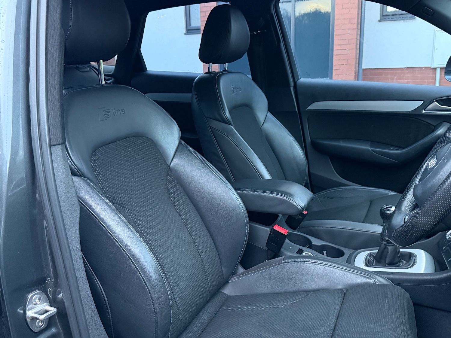 Used Audi Q3 2013 for sale - 76936746: Photo 24