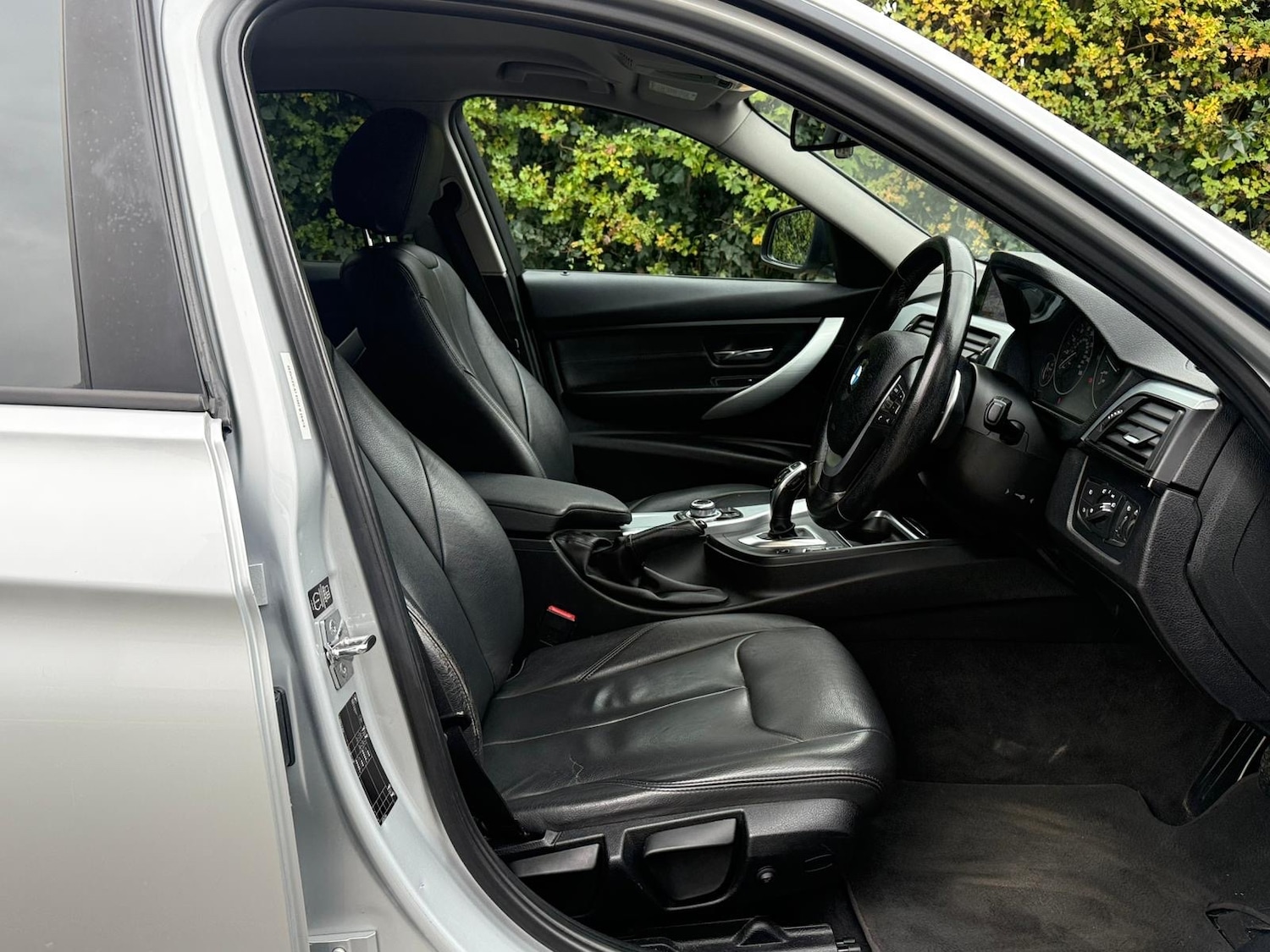 Used BMW 3 Series 2012 for sale - 76369522: Photo 19