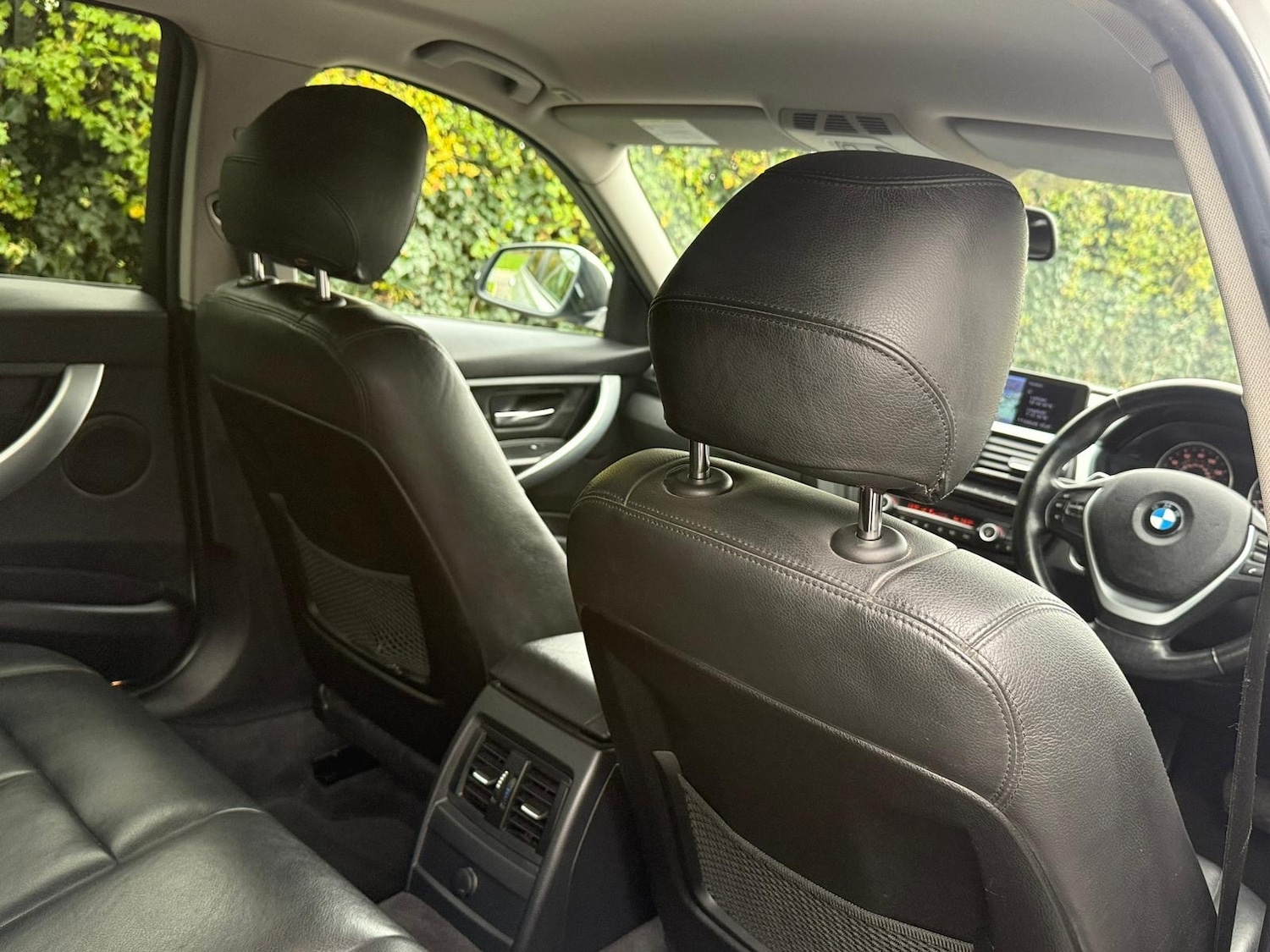 Used BMW 3 Series 2012 for sale - 76369522: Photo 21