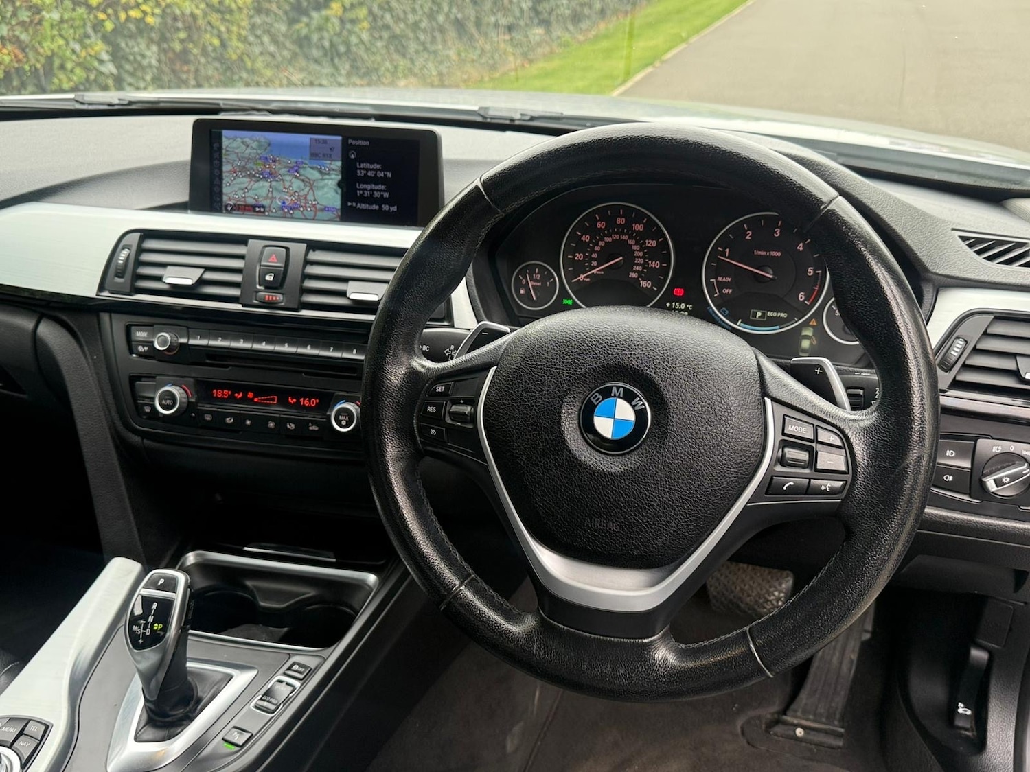 Used BMW 3 Series 2012 for sale - 76369522: Photo 22