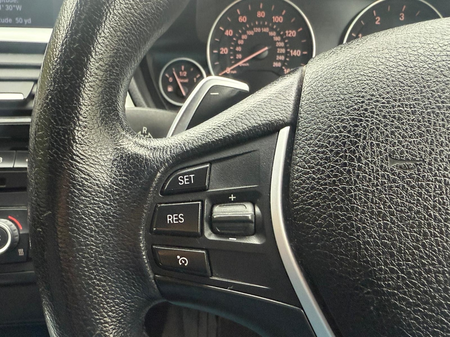 Used BMW 3 Series 2012 for sale - 76369522: Photo 25