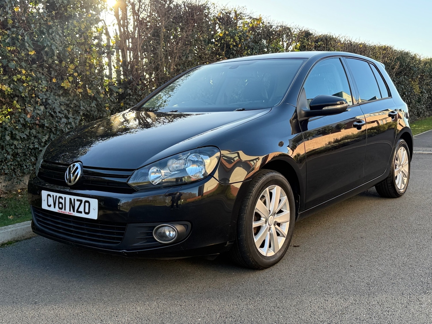 Used Volkswagen Golf 2011 for sale - 76663695: Photo 1