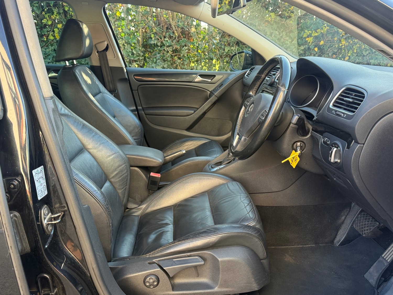 Used Volkswagen Golf 2011 for sale - 76663695: Photo 22