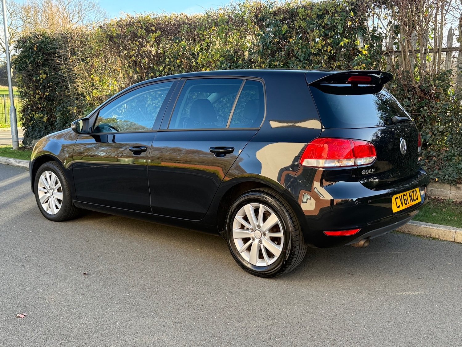 Used Volkswagen Golf 2011 for sale - 76663695: Photo 4