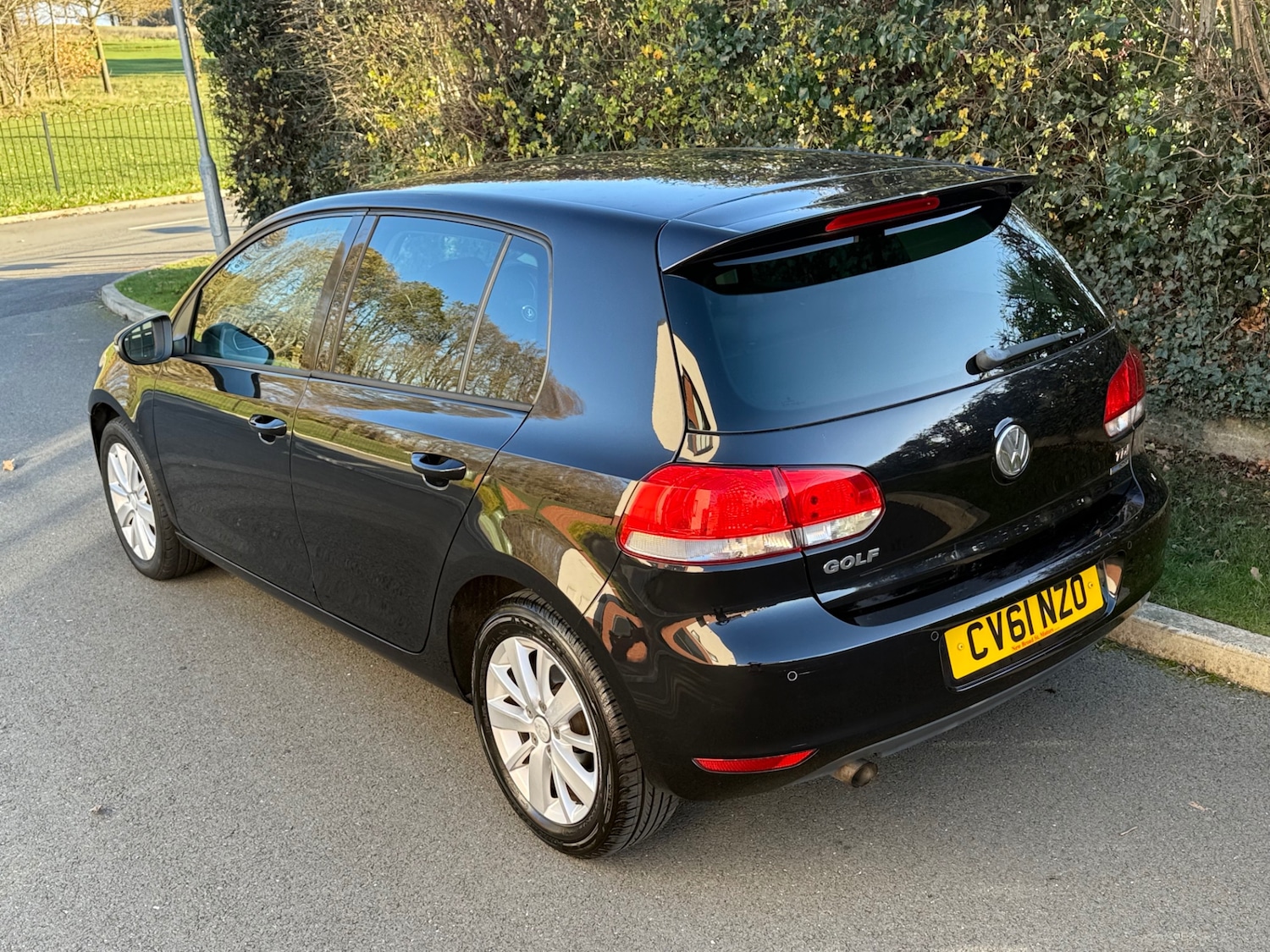 Used Volkswagen Golf 2011 for sale - 76663695: Photo 5