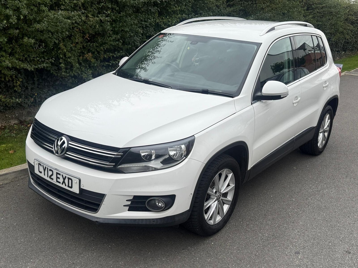 Used Volkswagen Tiguan 2012 for sale - 76374816: Photo 2