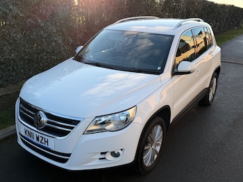 Used Volkswagen Tiguan 2011 for sale - 77202375: Photo