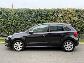 Used Volkswagen Polo 2012 for sale - 76369473: Photo