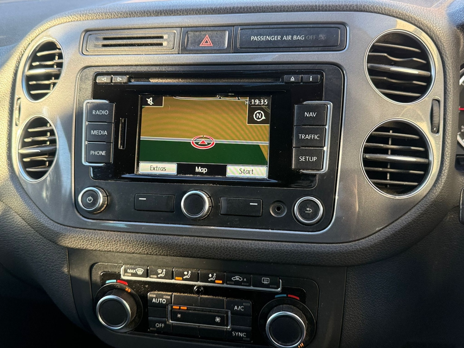 Used Volkswagen Tiguan 2013 for sale - 77102069: Photo 31