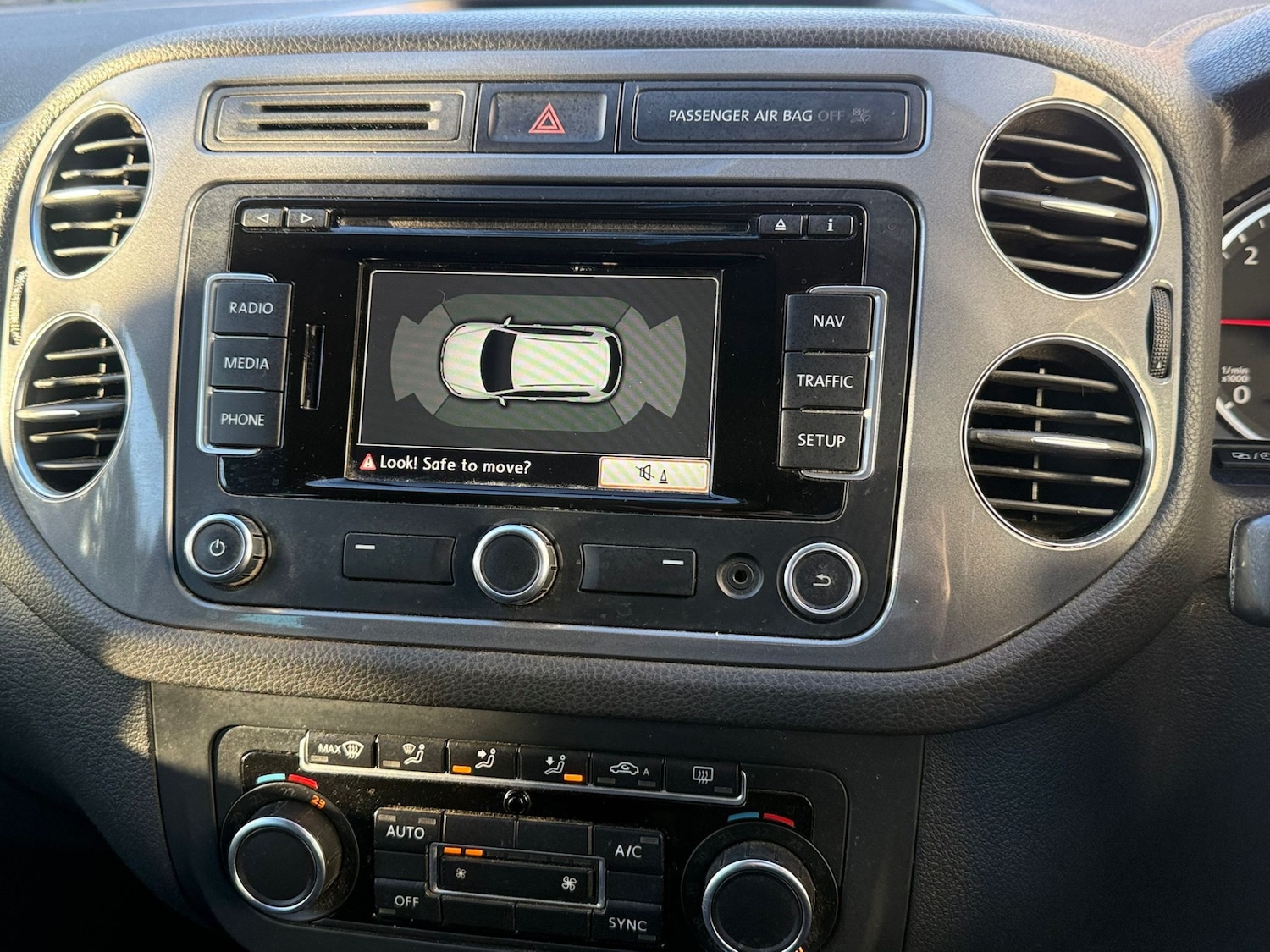 Used Volkswagen Tiguan 2013 for sale - 77102069: Photo 33