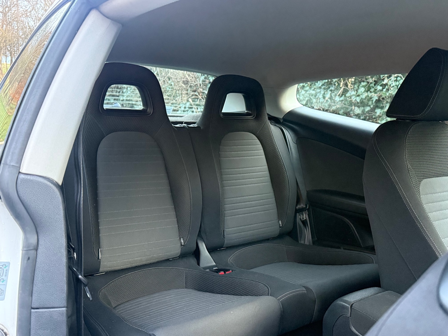 Used Volkswagen Scirocco 2012 for sale - 77202379: Photo 30