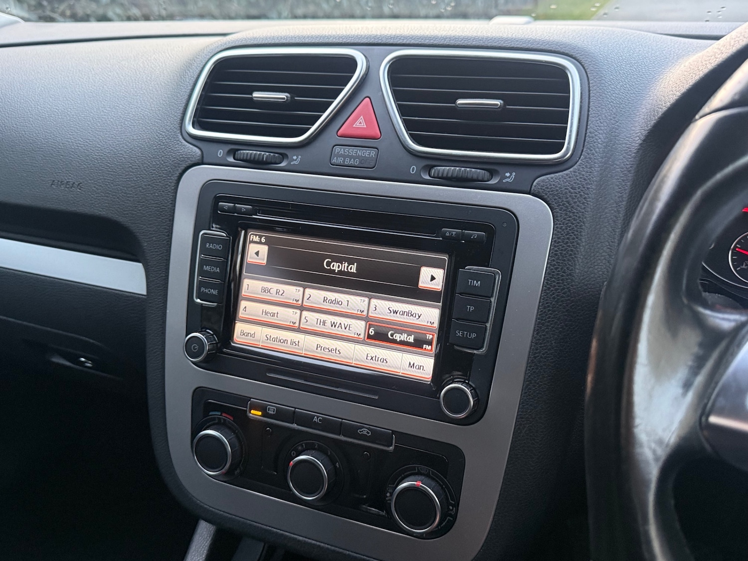 Used Volkswagen Scirocco 2012 for sale - 77202379: Photo 31