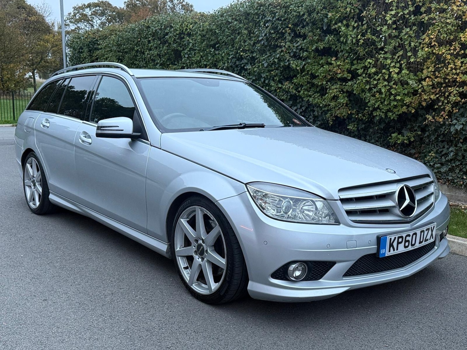 Used Mercedes-Benz C Class 2010 for sale - 76369463: Photo 11