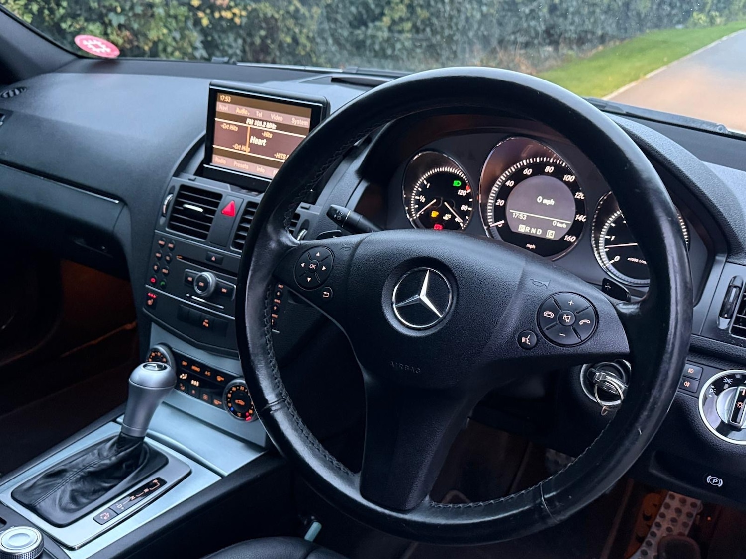 Used Mercedes-Benz C Class 2010 for sale - 76369463: Photo 13