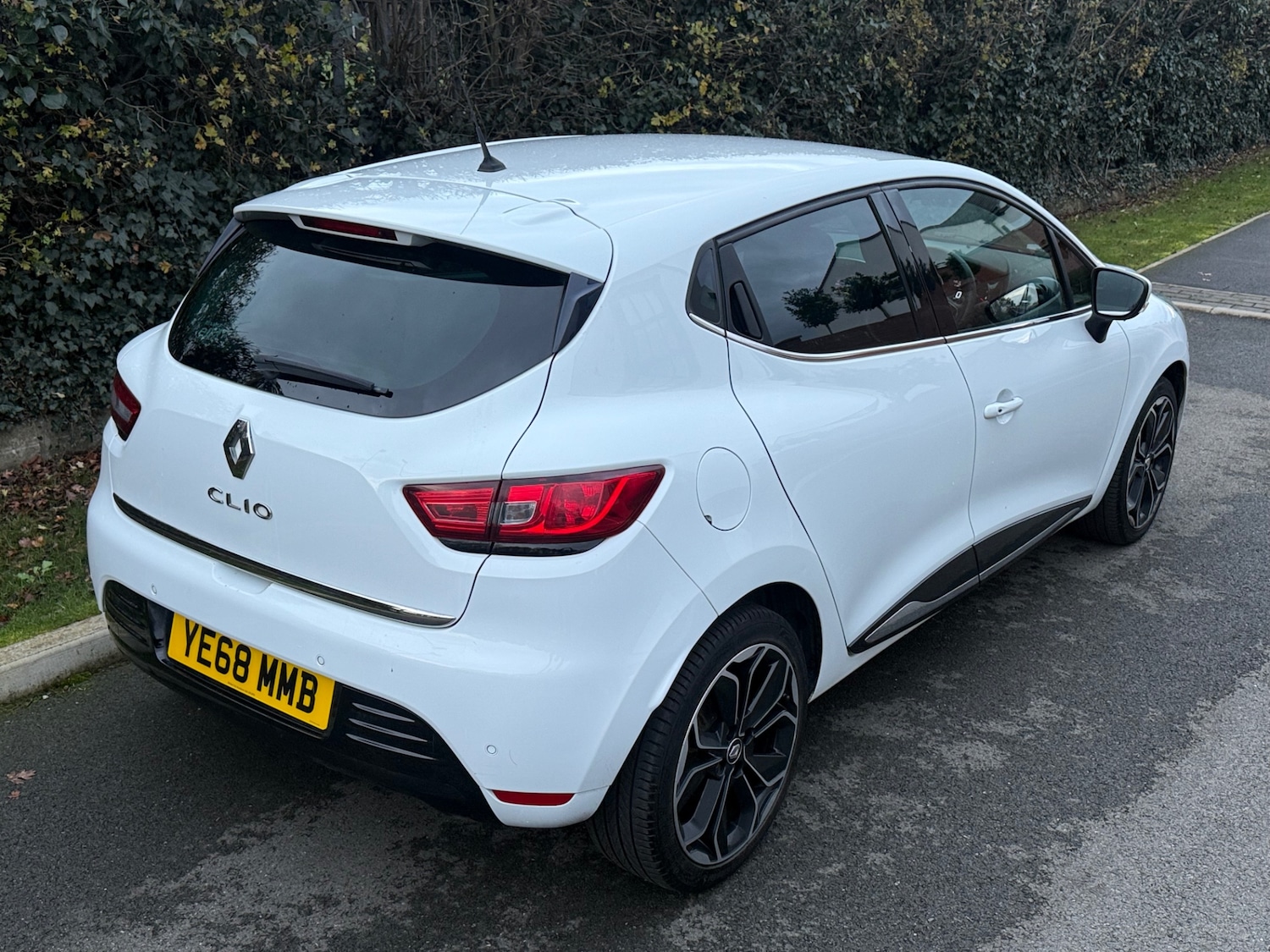 Used Renault Clio 2018 for sale - 76713393: Photo 12