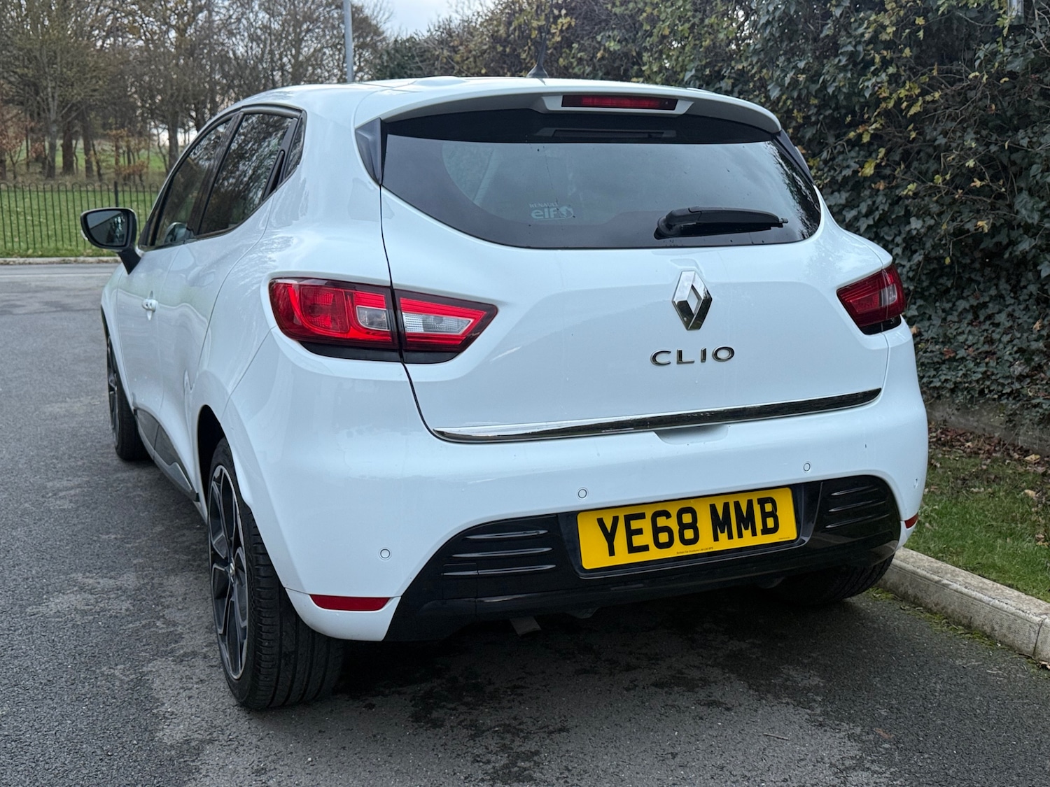 Used Renault Clio 2018 for sale - 76713393: Photo 8