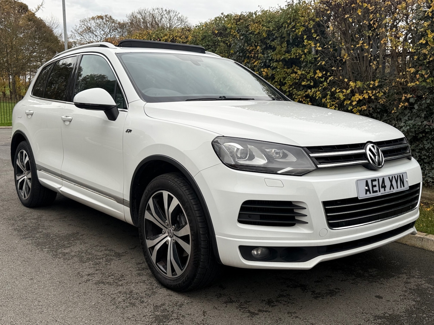 Used Volkswagen Touareg 2014 for sale - 76663682: Photo 25