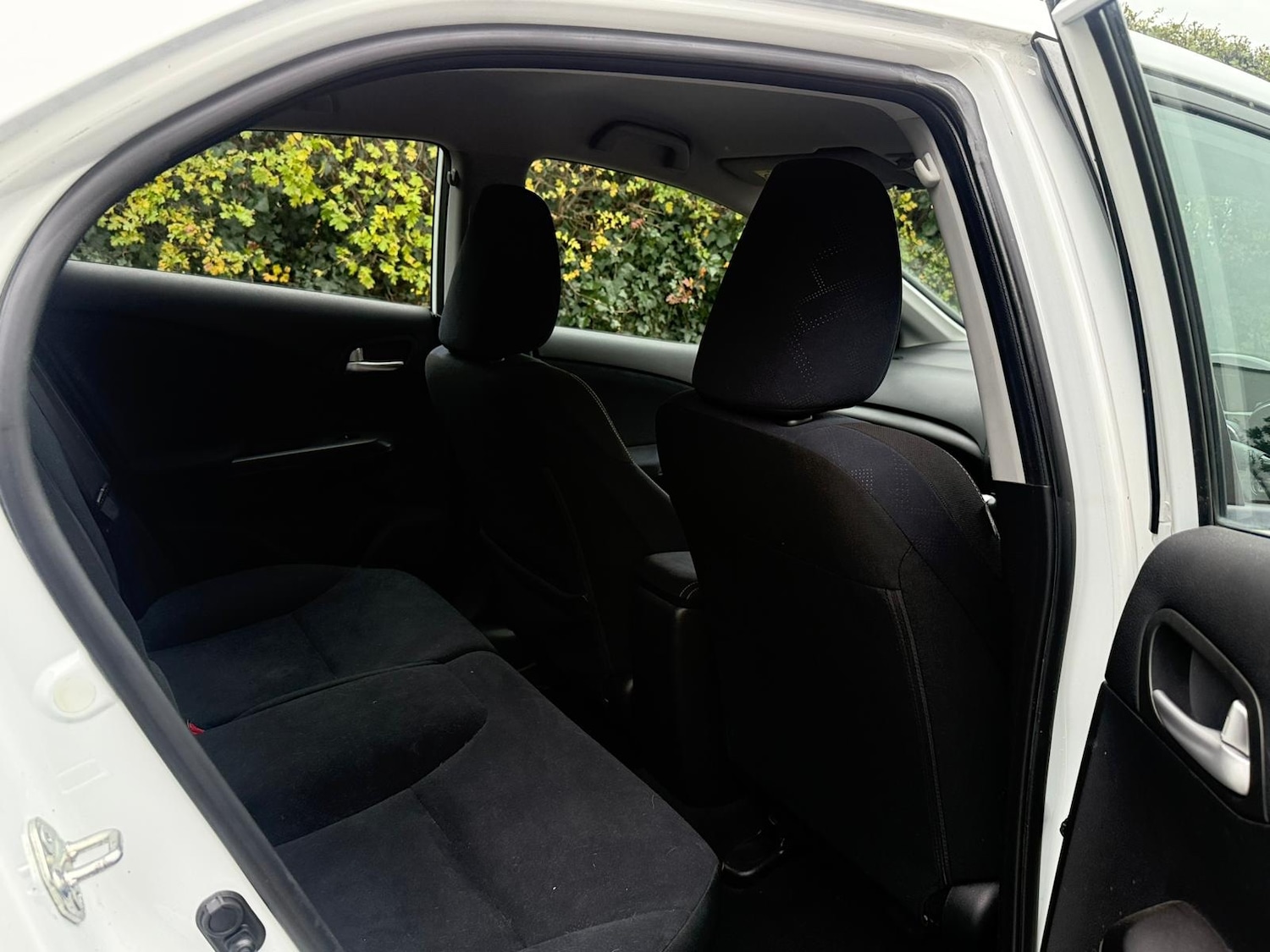 Used Honda Civic 2014 for sale - 76419186: Photo 19