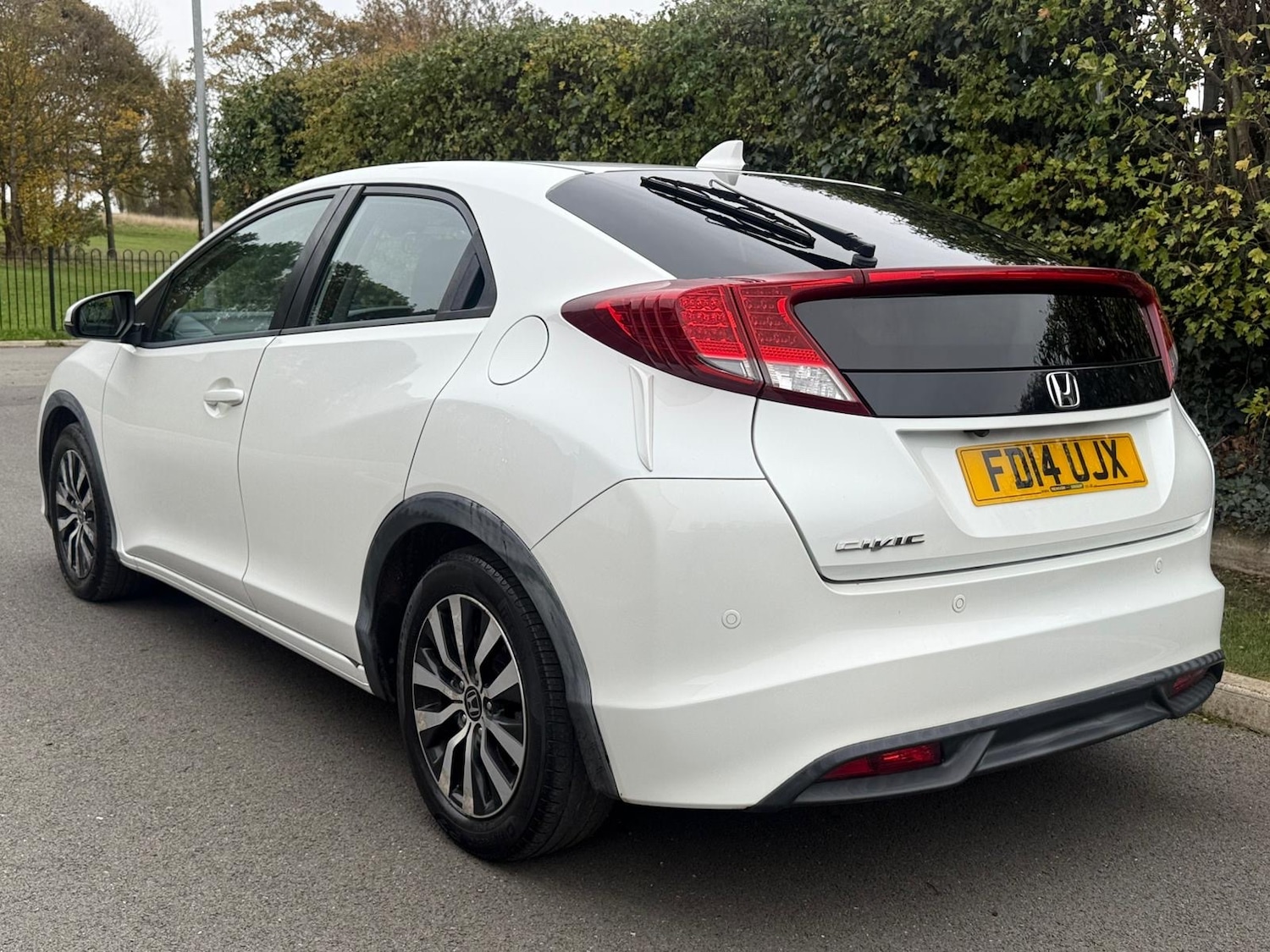 Used Honda Civic 2014 for sale - 76419186: Photo 8