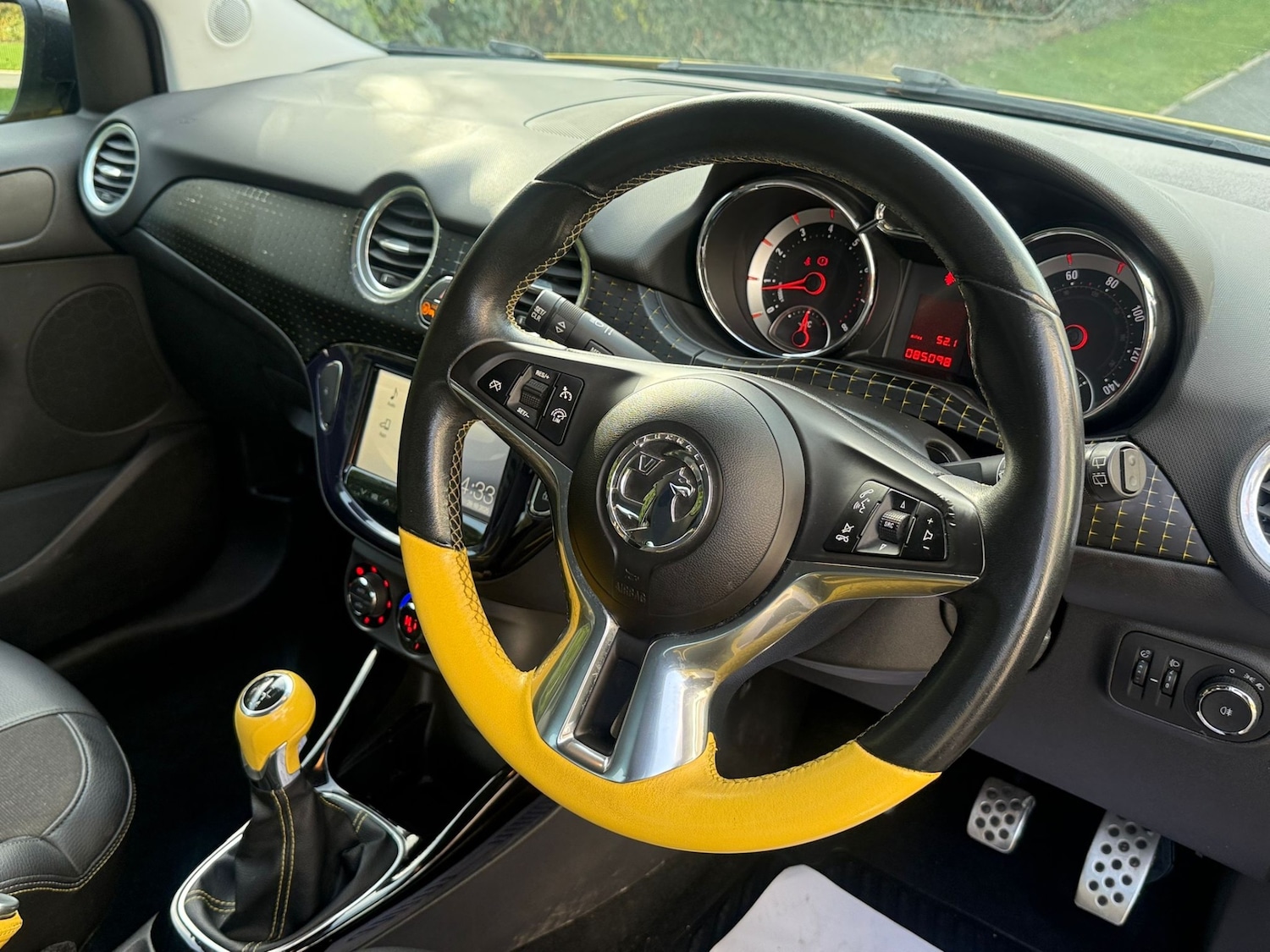 Used Vauxhall ADAM 2013 for sale - 76403300: Photo 20