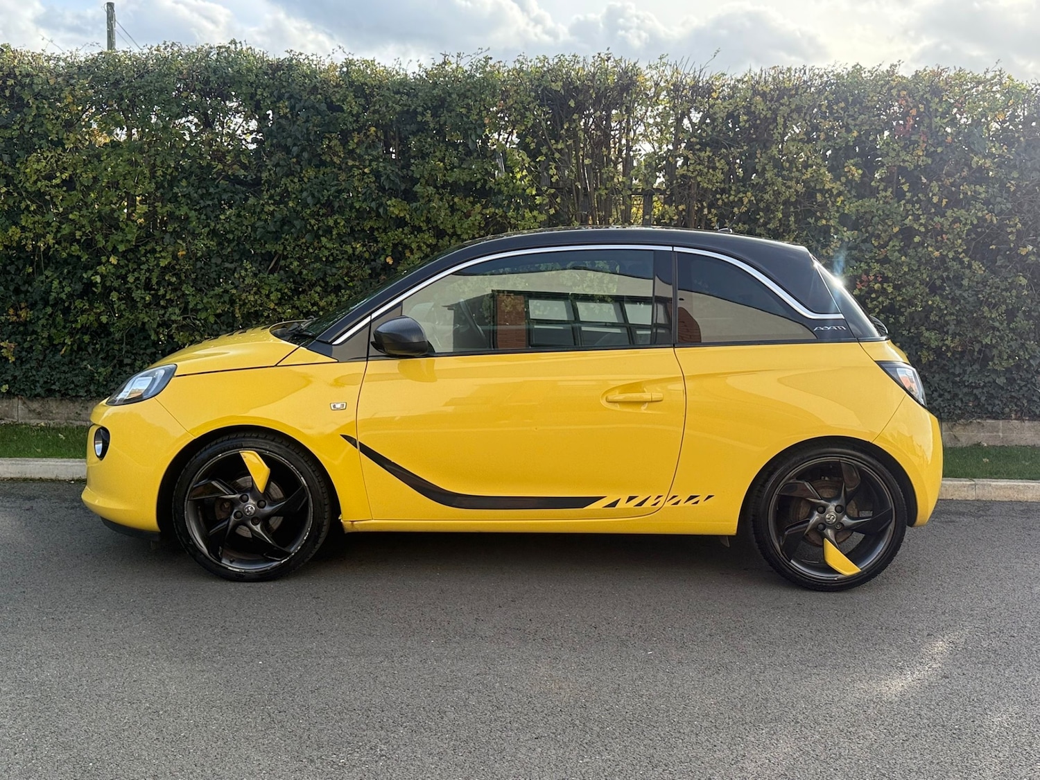 Used Vauxhall ADAM 2013 for sale - 76403300: Photo 5